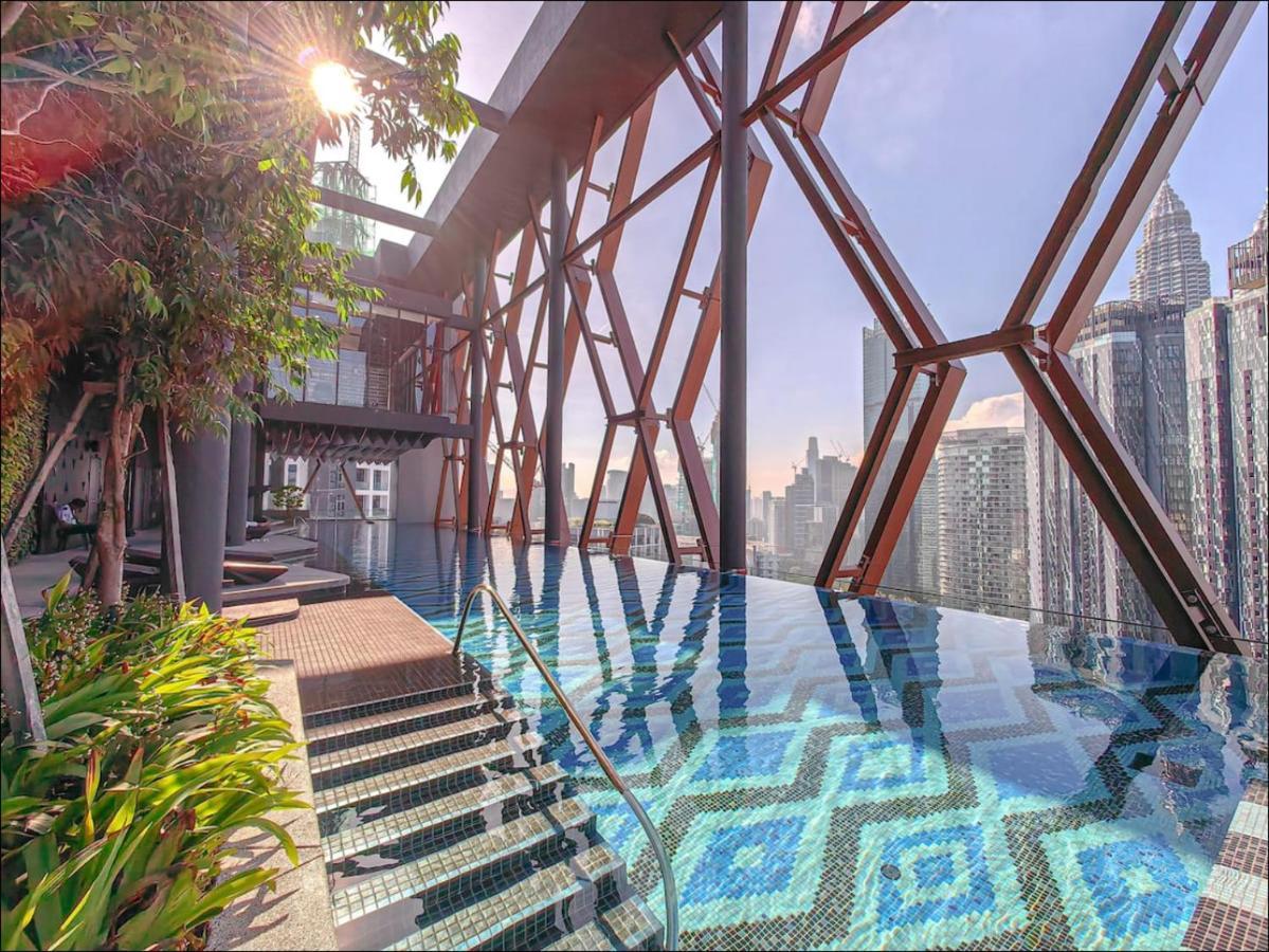 Scarletz Suites Klcc Twin Tower By Purple Orchid Κουάλα Λουμπούρ Εξωτερικό φωτογραφία