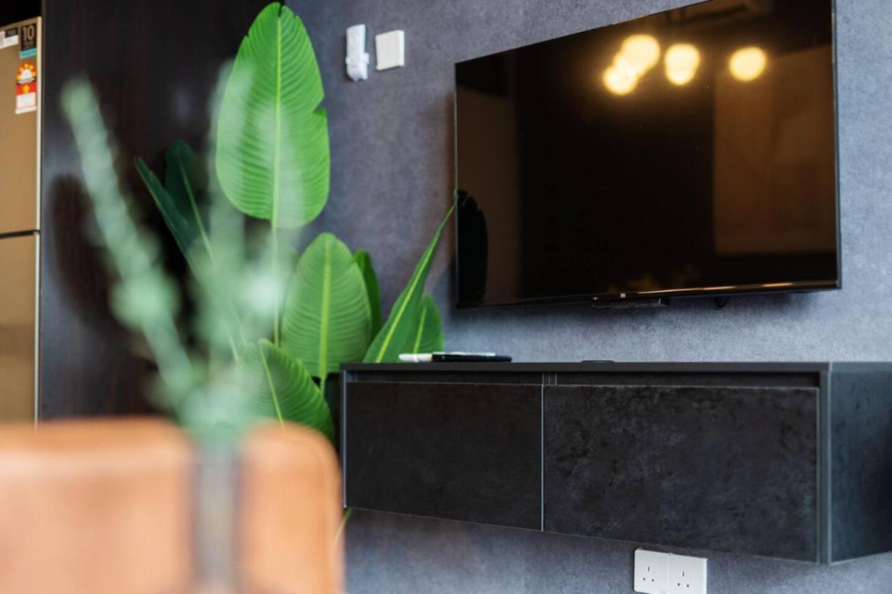 Scarletz Suites Klcc Twin Tower By Purple Orchid Κουάλα Λουμπούρ Εξωτερικό φωτογραφία
