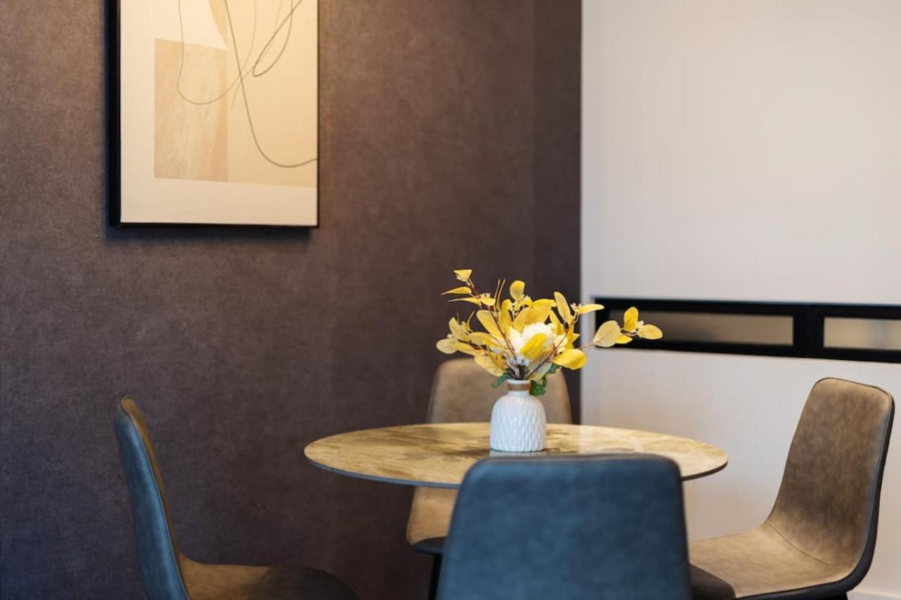 Scarletz Suites Klcc Twin Tower By Purple Orchid Κουάλα Λουμπούρ Εξωτερικό φωτογραφία