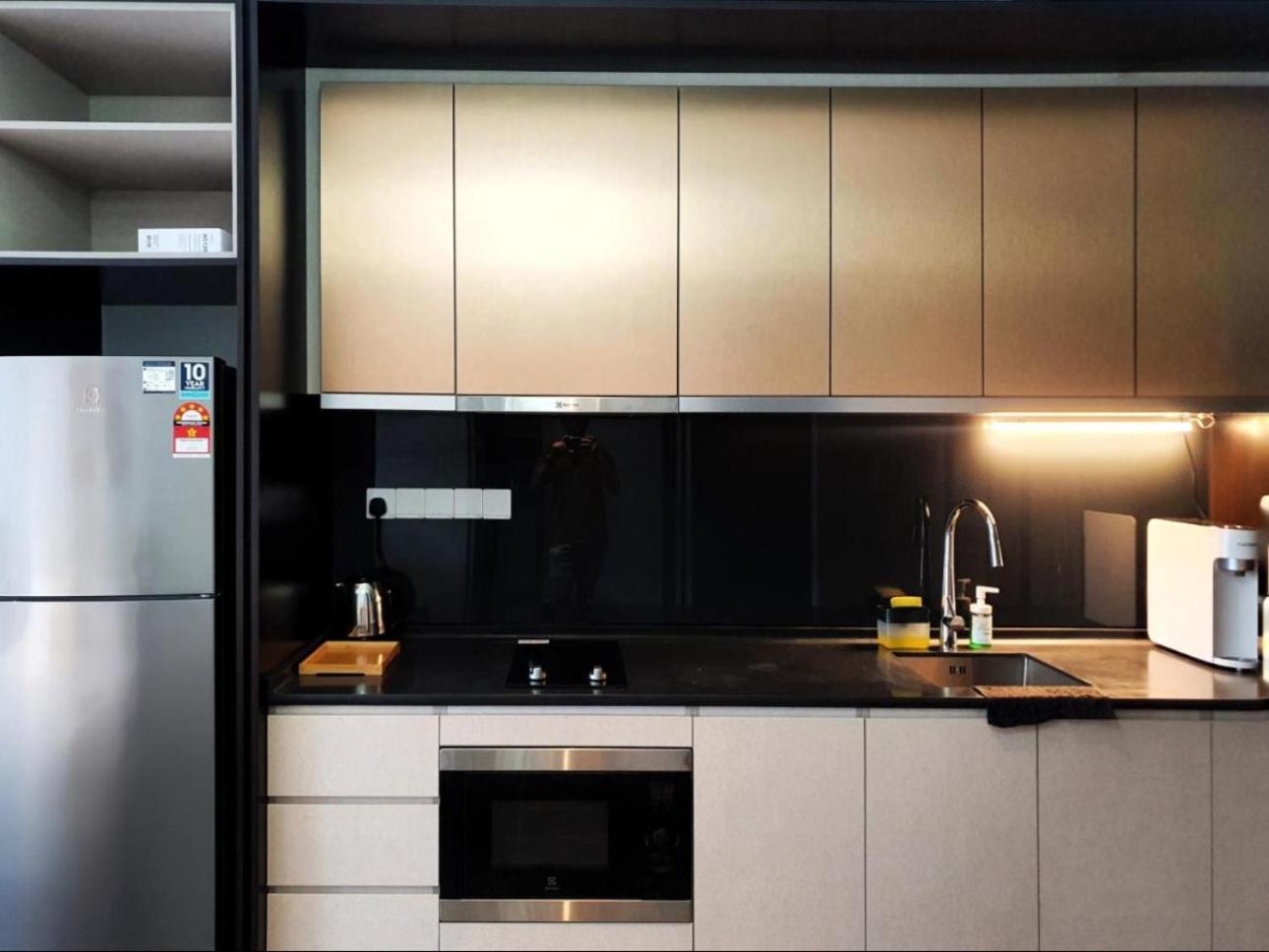 Scarletz Suites Klcc Twin Tower By Purple Orchid Κουάλα Λουμπούρ Εξωτερικό φωτογραφία