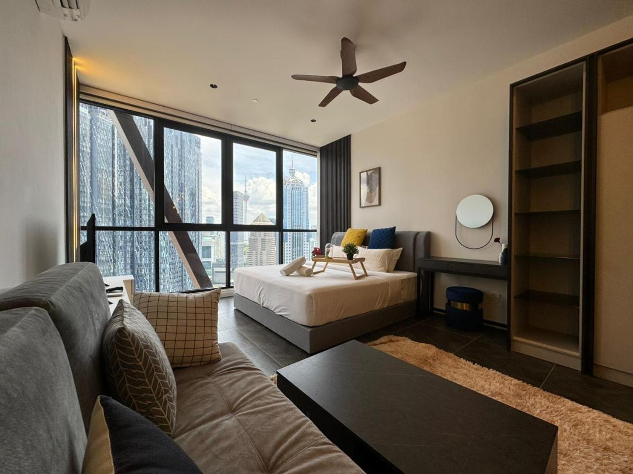 Scarletz Suites Klcc Twin Tower By Purple Orchid Κουάλα Λουμπούρ Εξωτερικό φωτογραφία